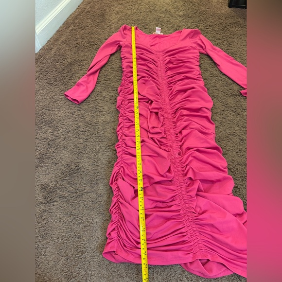 Rachel Parcell Ruched Pink Midi Dress Bodycon Long Sleeve Barbie M - Picture 7 of 9